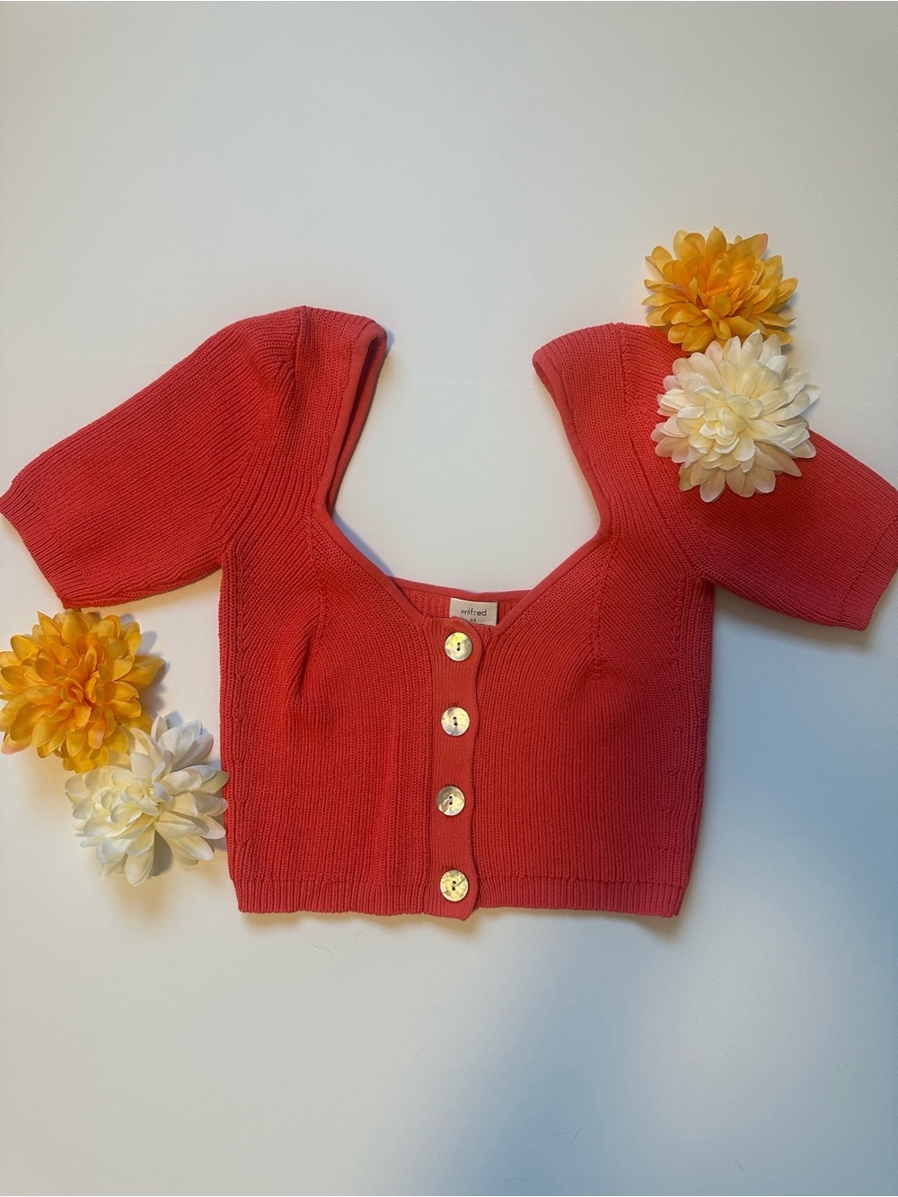 Wilfred Coral Red V-Neck Cropped Cardigan
